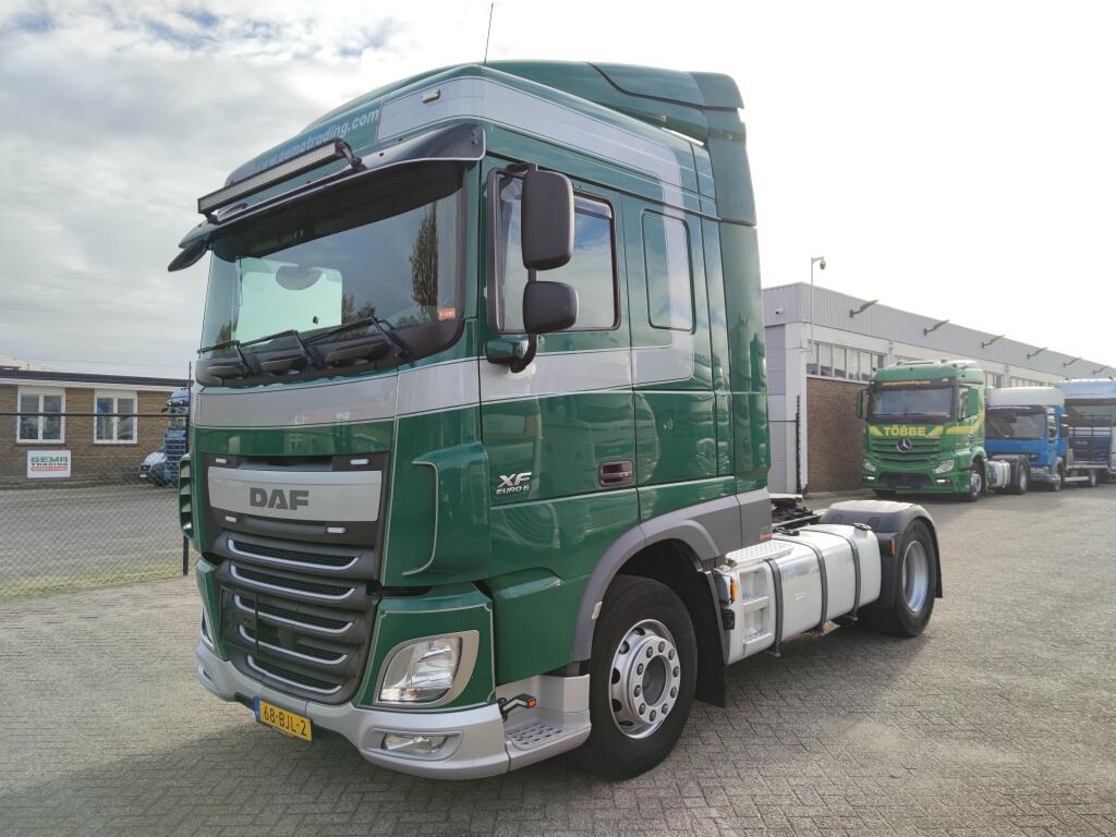 DAF FT XF410 4x2  Euro6 FT XF410 4x2 SpaceCab Euro6 - 13L - WF and Tipper Hydraulics - StandAirco | Trekkers | Standaard trekker
