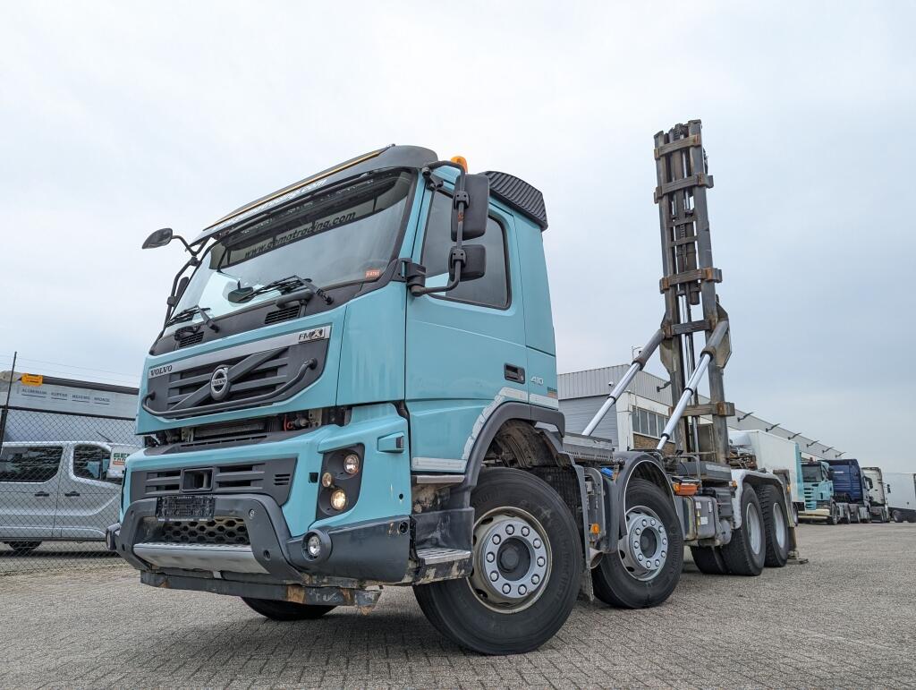 Volvo FMX410 8x4 /4 Daycab Euro5 - Haakarm 25T - CementSilo - RadioGrafisch - Hydr. Steunpoten - NaafReductie | Vrachtwagens | Haakarmsysteem