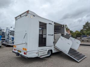 MAN TGL 12.250 4x2 Euro5 EEV RC HorseTruck - 2a3 Paards - 135.000km - MARGE (V821)