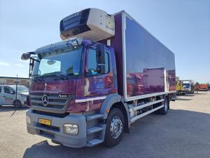 Mercedes-Benz AXOR 1824 L 4x2 Dagcab Euro5 - Koel-Vriesbak 7.5M - Carrier Supra 950MT + Laadklep 2000KG - Zijdeuren