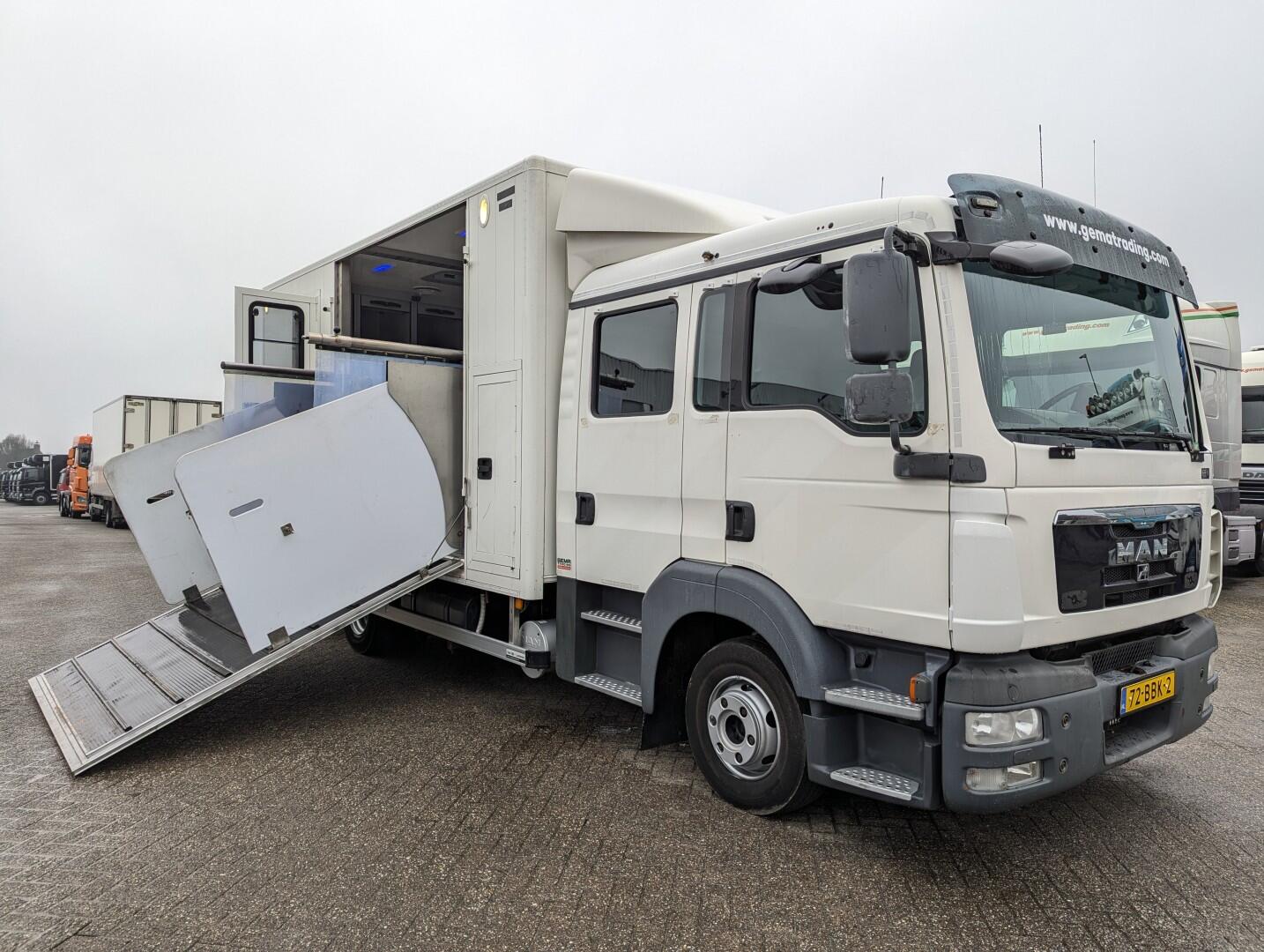 MAN TGL 12.180 4x2 DoKa 7 pers. Euro5 EEV - Paardenwagen 2-Paards - 147.000km! - MARGE | Vrachtwagens | Paardenvervoer