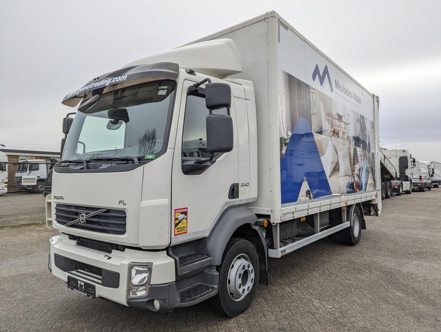 Volvo FL240 4x2 Daycab 6Cil Euro5 12T  - Geslotenbak 5.9m - Portaallift - Hydr. steunpoten - Verhuiswagen06/2025APK | Vrachtwagens | Gesloten bak