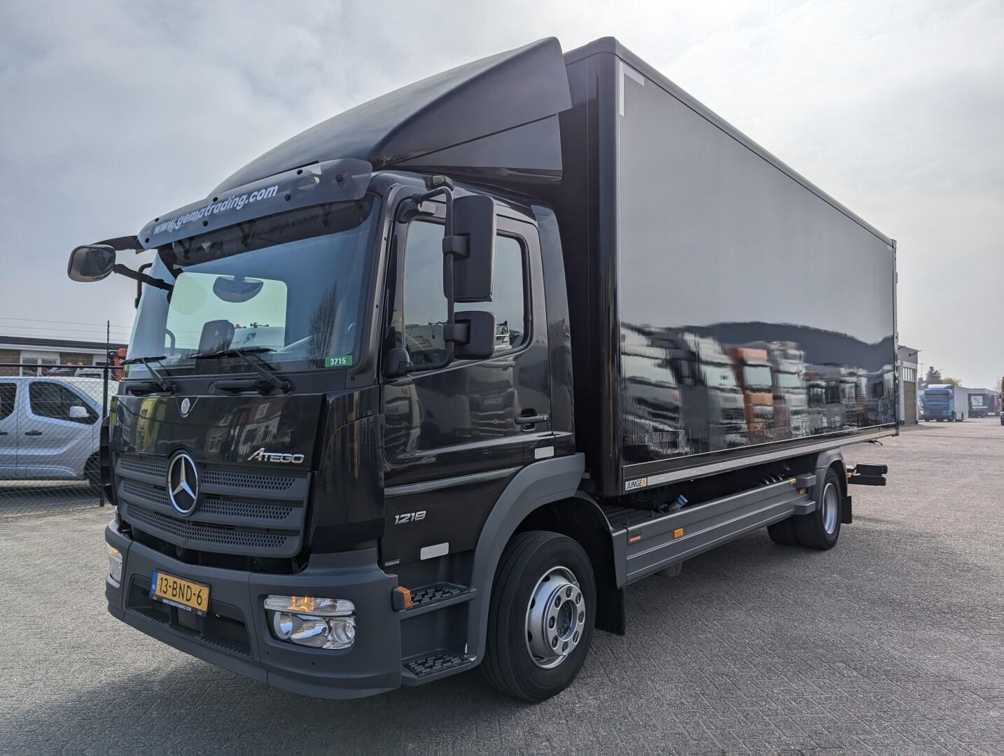 Mercedes-Benz Atego 1218 4x2 Dagcab Euro6C - 12T - Geslotenbak 7.30m - Blad Geveerd - Achterdeuren | Vrachtwagens | Gesloten bak