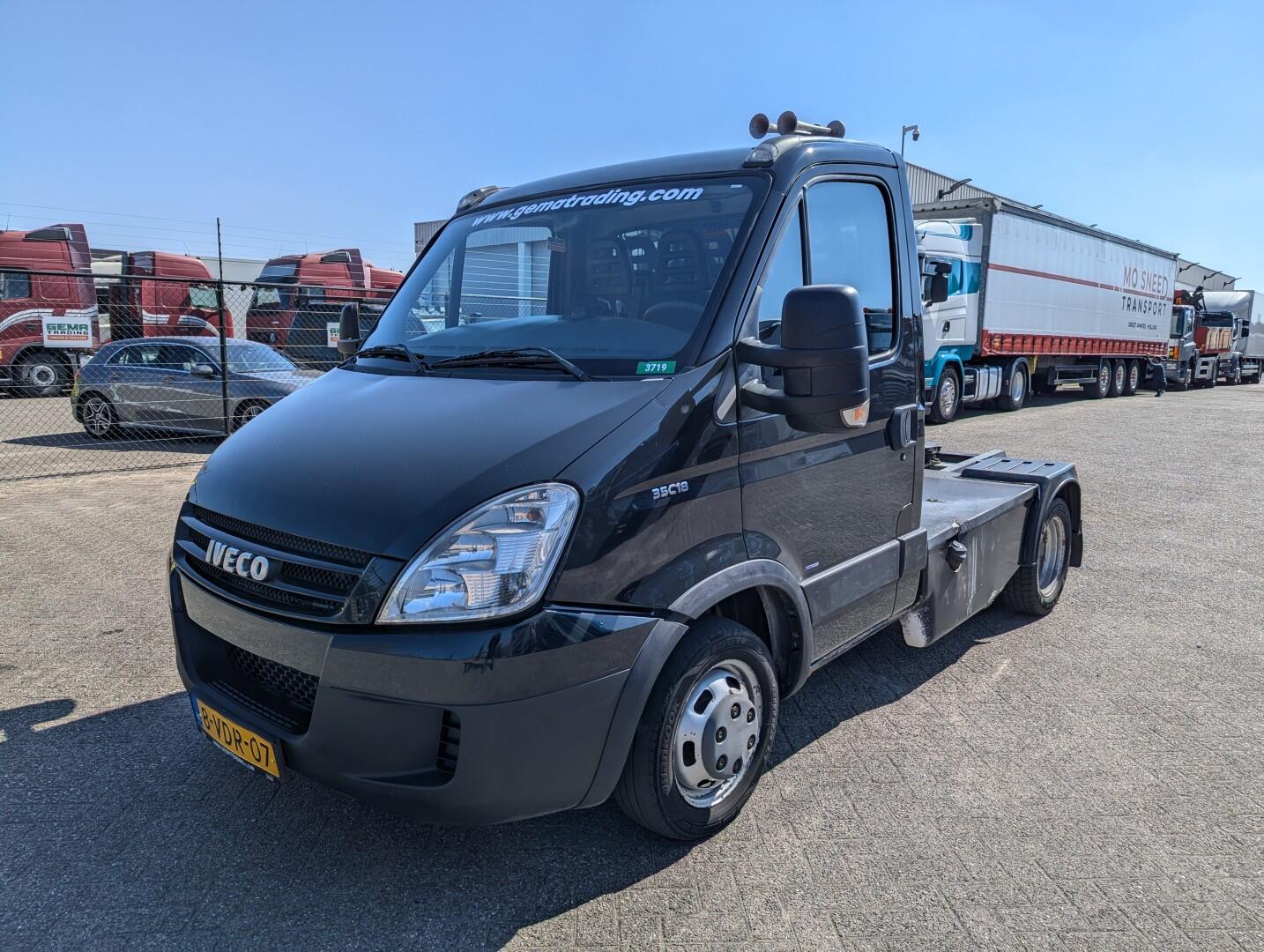 Iveco 35C18/T 4x2 Euro4 - BE-Trekker - 3-Zits - Luchthoorns - NAP | Trekkers | BE-trekker