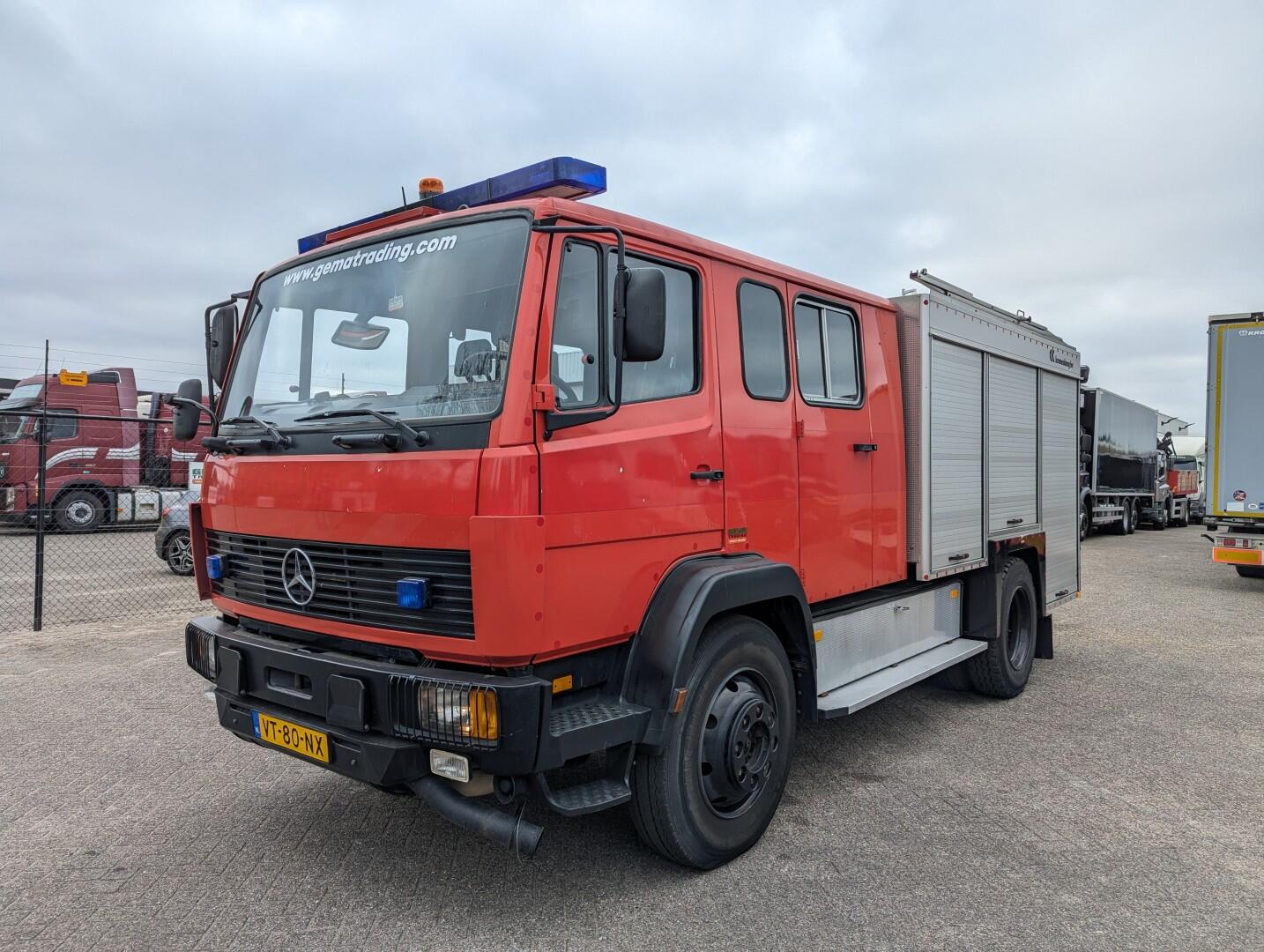 Mercedes-Benz 1124 AF 4x4 Dubbelcab 6Cil - 9 Pers - Kronenburg Tankautospuit TS08 LD3.000 HD240 T2.400 LiterTank | Vrachtwagens | Brandweerwagen