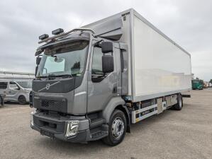 Volvo FL 250 4x2 Dagcab Euro6 - Camper/Kantoor - NIEUW - Toilet - Airco's - Verwarming