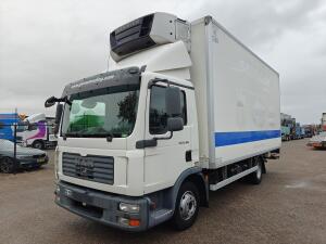 MAN TGL 12.180 4x2 Dagcabine Euro4 - Koel-Vriesbak 5.5m - Carrier Supra 850Mt - Laadklep 1500KG