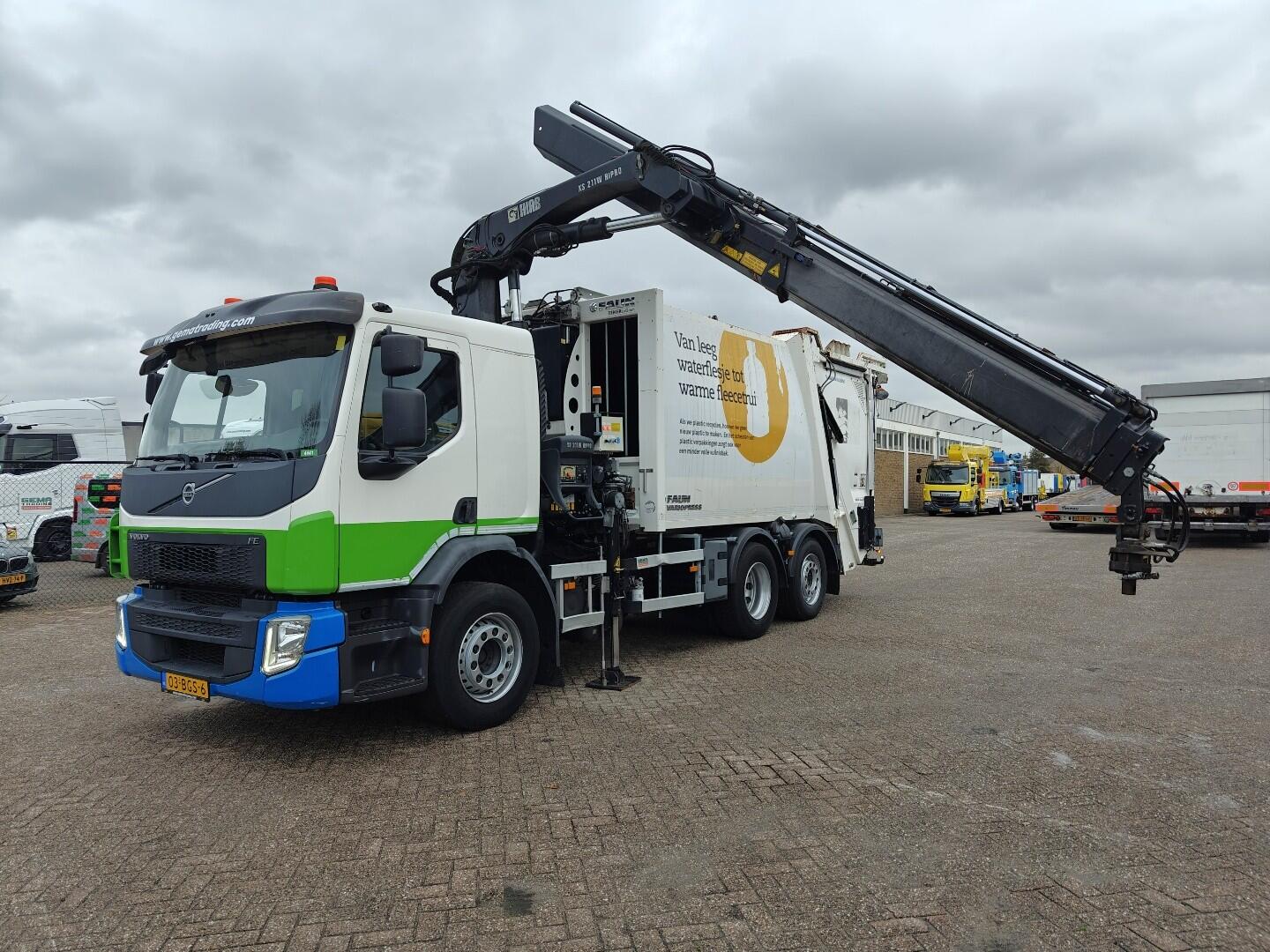 Volvo FE 280 6x2/4 Dagcab Euro6B - Bekker LaGram VP II 516V19 + Hiab 211 BW-3 Hipro | Vrachtwagens | Vuilniswagen