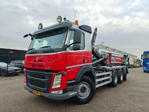 Volvo FM 460 8x4/4 Dagcabine Euro6B - HaakarmSysteem Hyvalift 30.62S 30T - NaafReductie - Lift/NaloopAs - Vangmuil