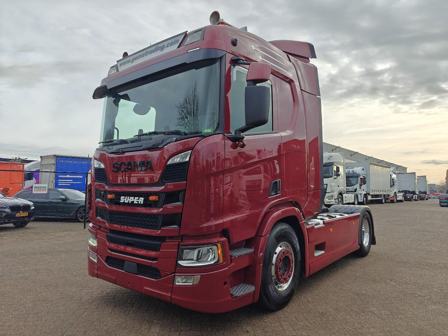 Scania R450 4x2 Sleepcab Euro6D - Retarder - Hydrauliek - Vollucht - SmartTacho V2 - 07/2026 APK | Trekkers | Standaard trekker